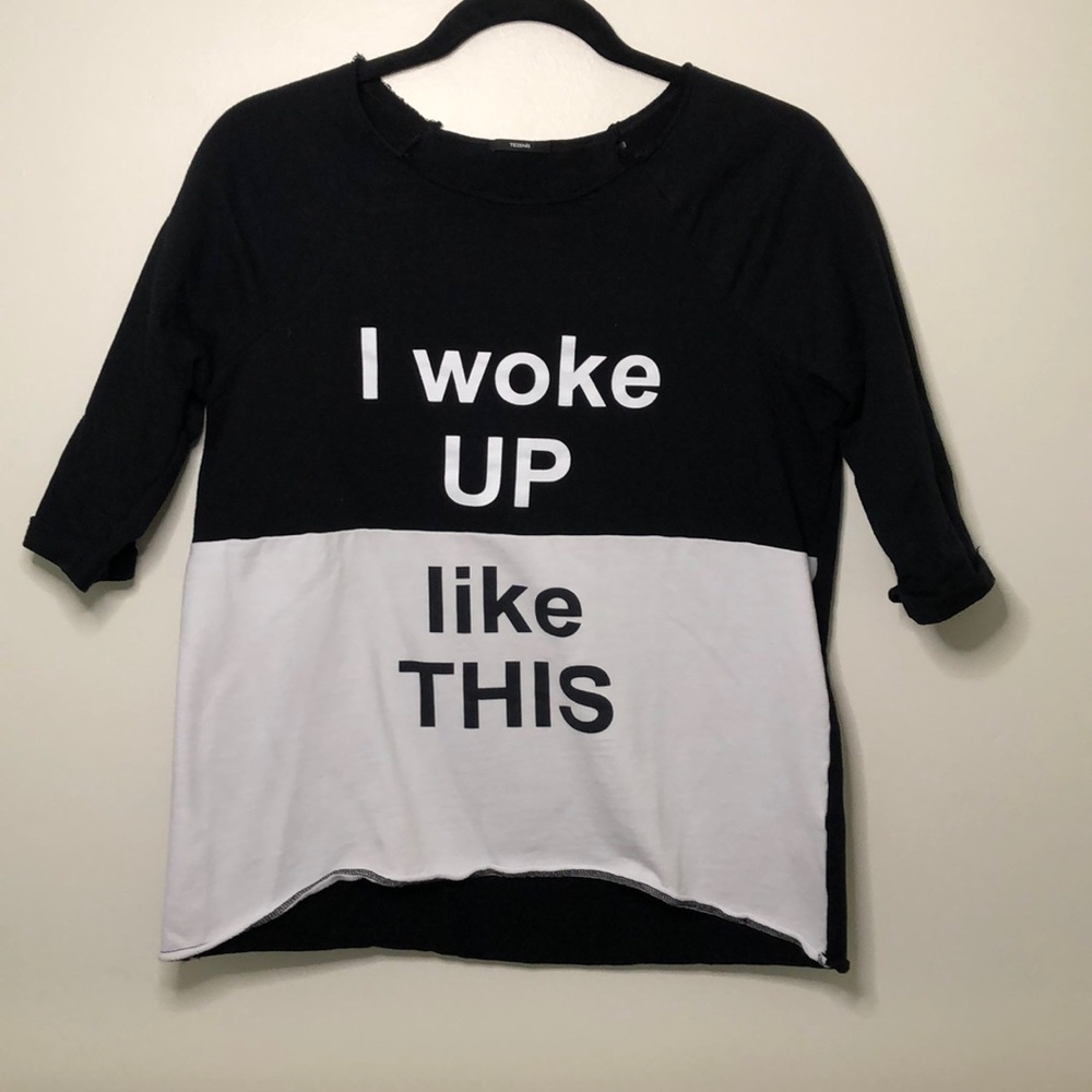 High-Low Graphic Tshirt